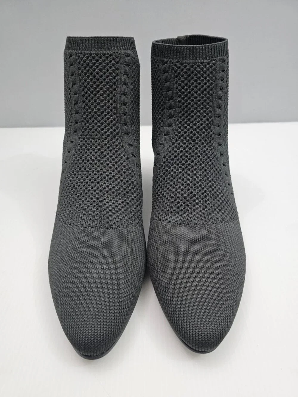 Eileen Fisher Purl Knit Sock Ankle Bootie Charcoal Gray Pointed Toe Womens 9
